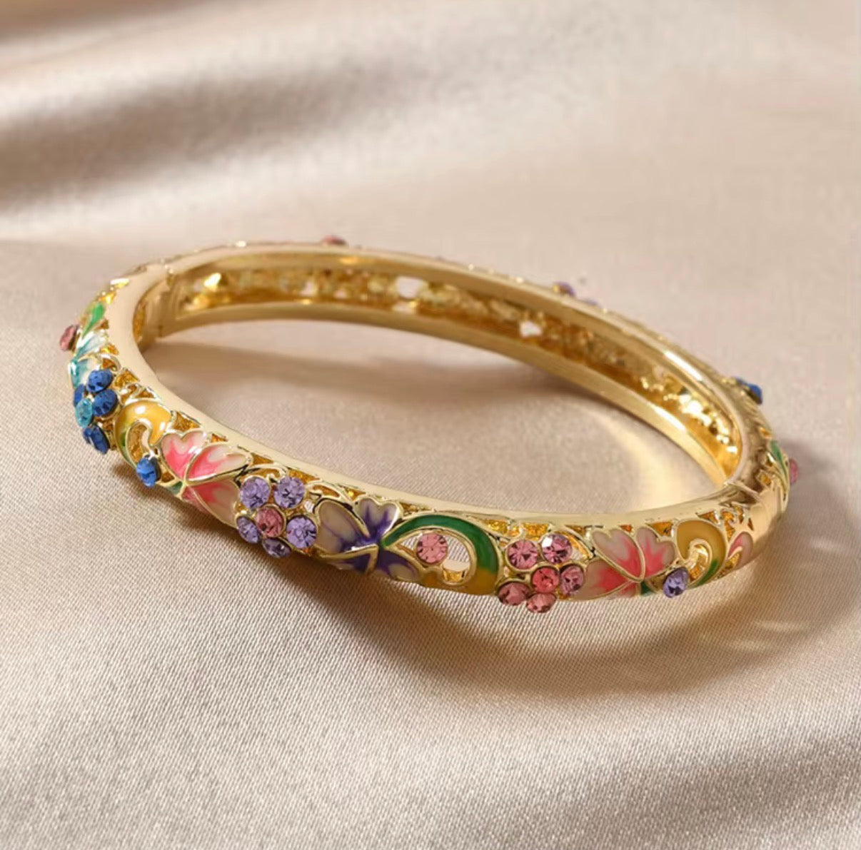 VINTAGE CHINESE CLOISONNE BANGLE